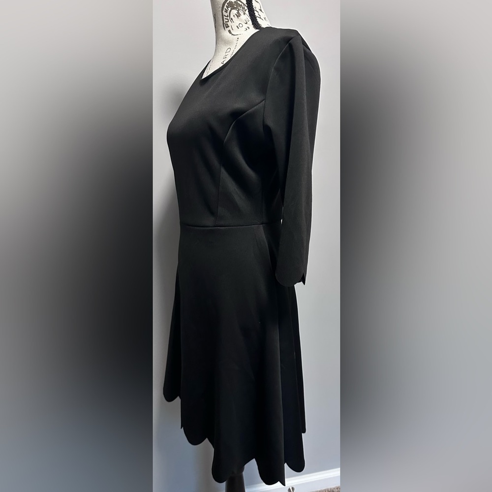 👗 Women's 3/4 Sleeve Boat Neck Dress - Black 🖤 - Picture 13 of 15